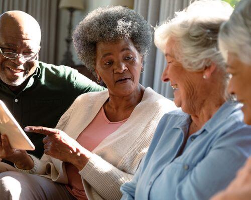 3-main-differences-between-assisted-living-and-personal-500x399